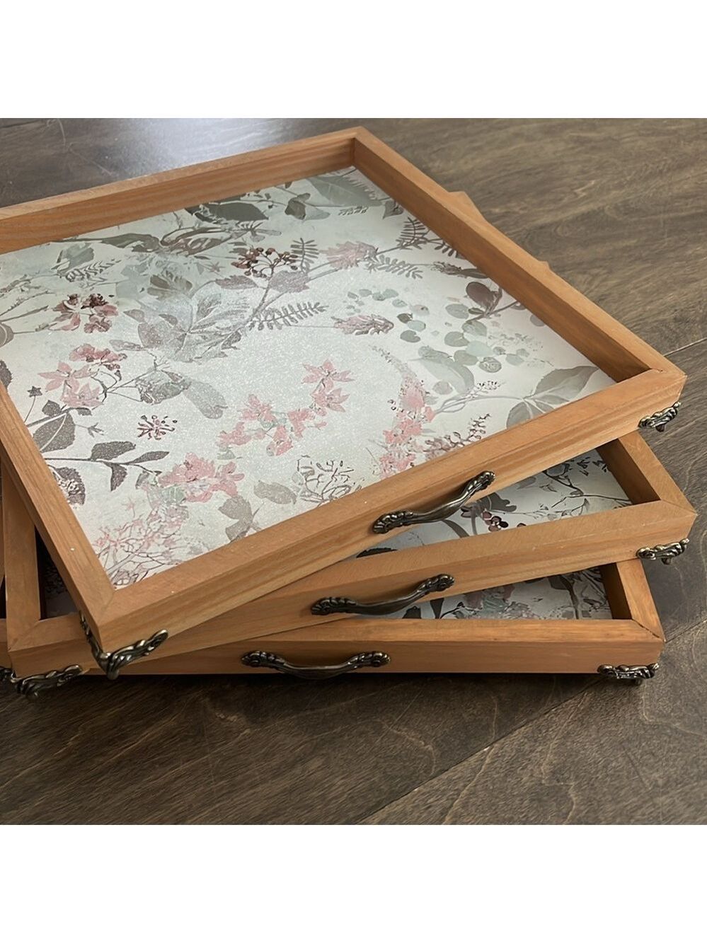 Medium Tray - Picture 10 of 11
